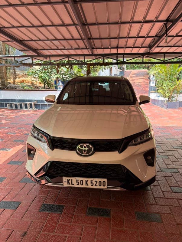 2023 Toyota Fortuner 2.8 MT